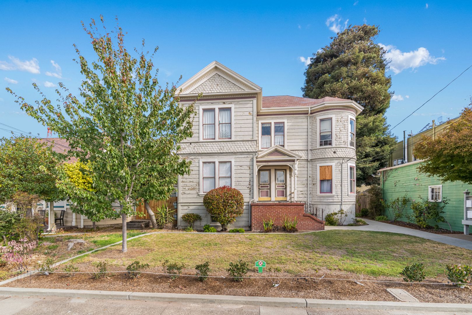Alameda Apartment: 2309 San Jose Ave #4