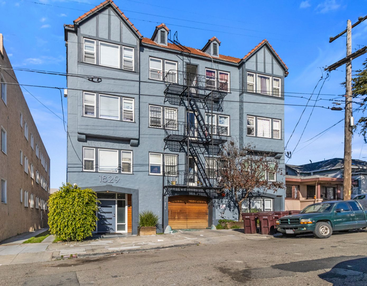 Oakland Apartment: 1829 6th Avenue