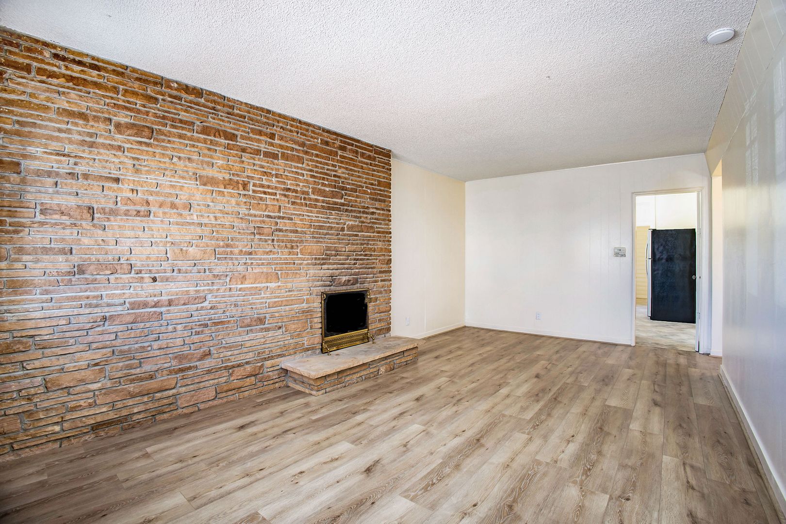 Alameda House: 60 Maitland Dr,