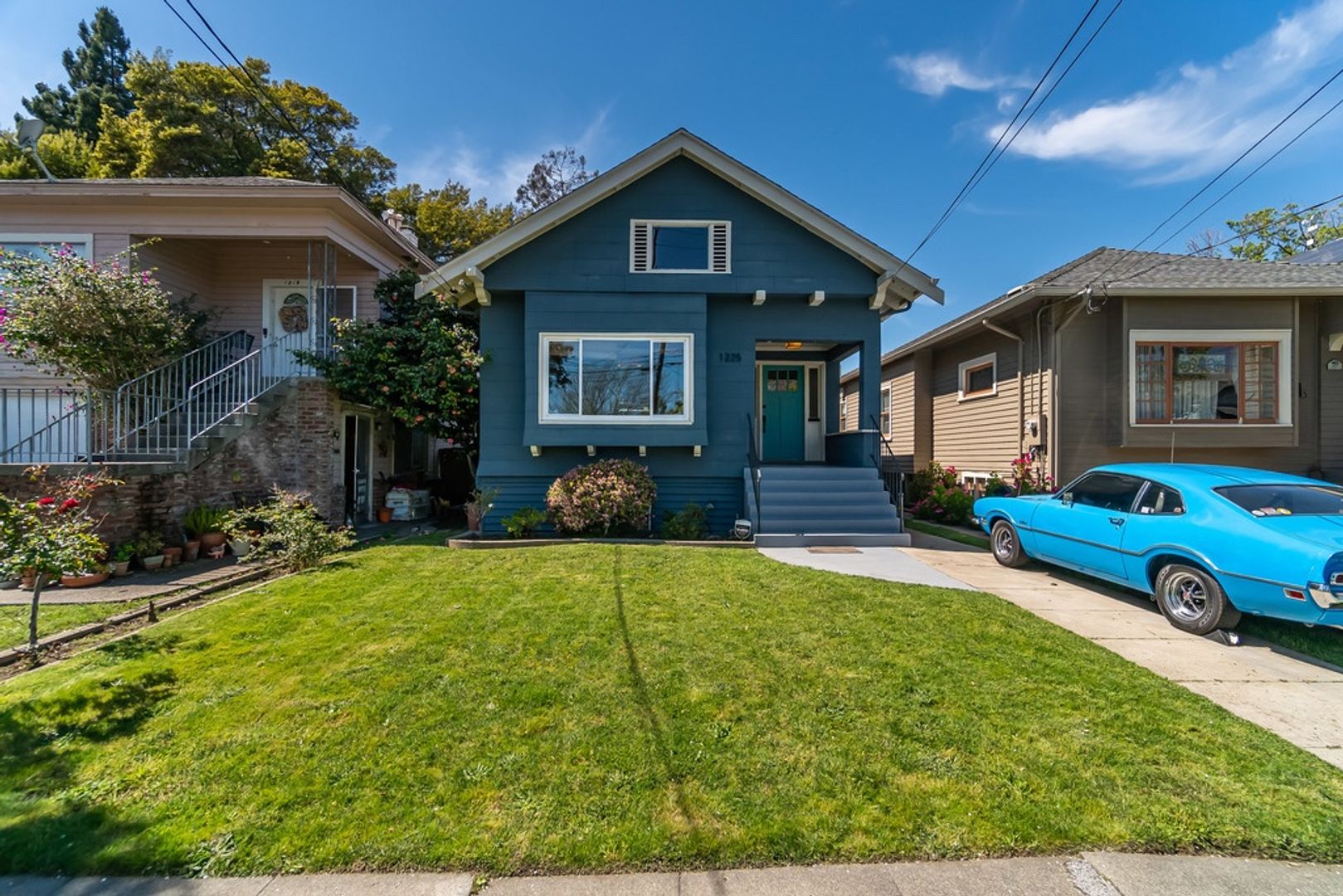 Alameda House: 1225 Pearl St