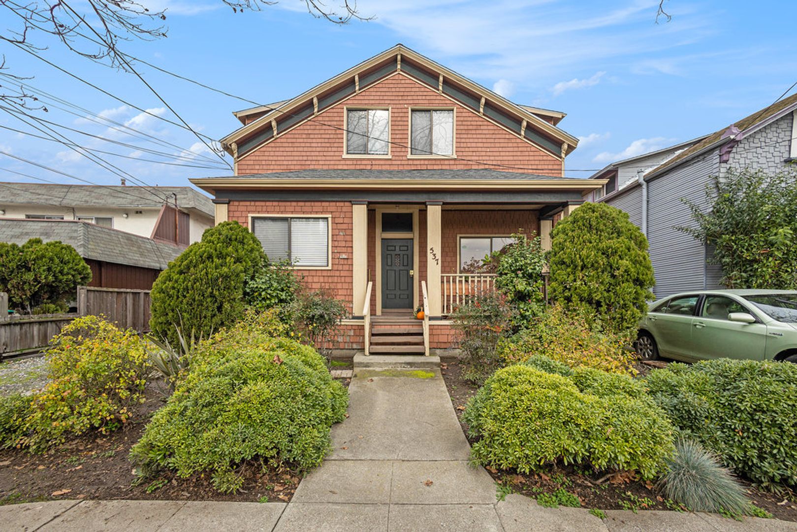 Alameda Apartment: 537 Central Ave #D