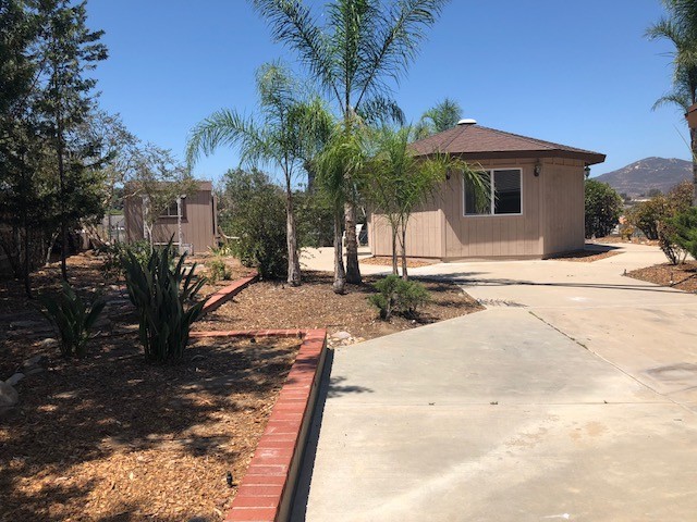 El Cajon House: 2388.5 Rippey Court