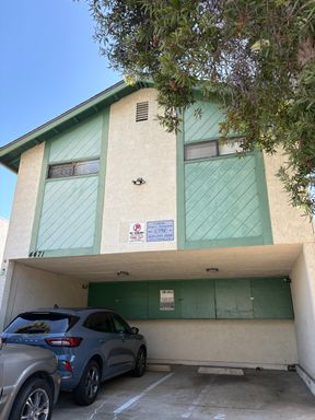 Spacious 1-Bedroom Apartment Near Talmage – photo 1