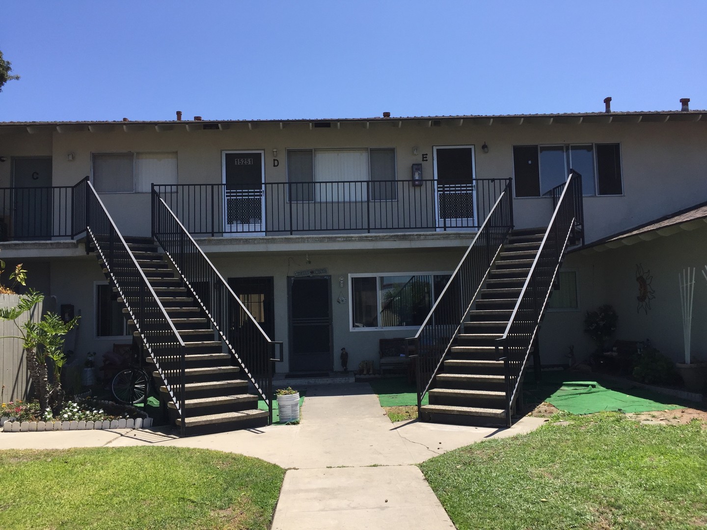 Midway City Apartment: 15251 Van Buren St.