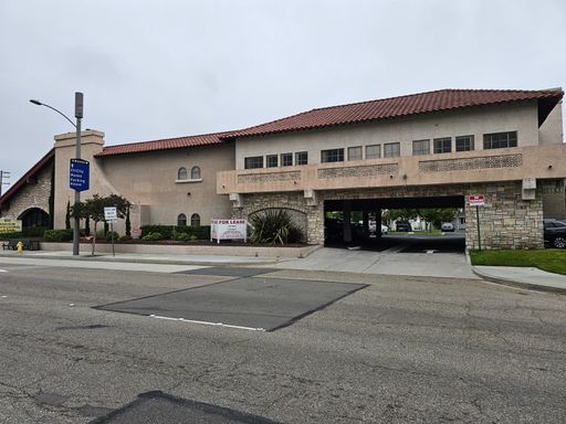 Anaheim. Professional Office. 576 square feet