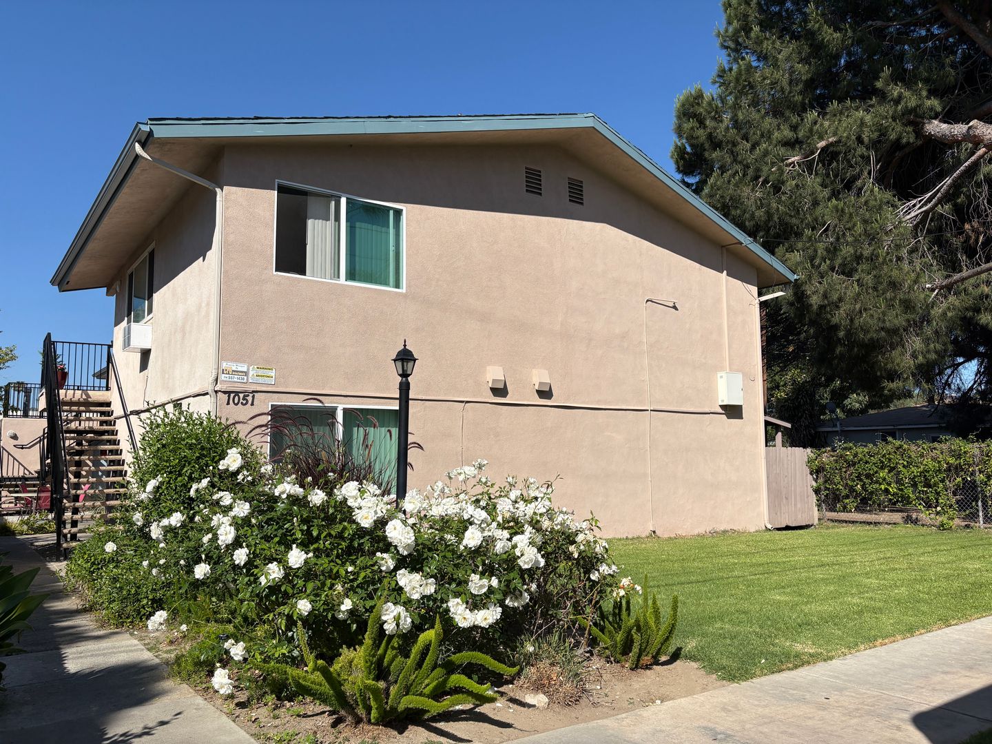 Tustin Apartment: 1051 Walnut St.