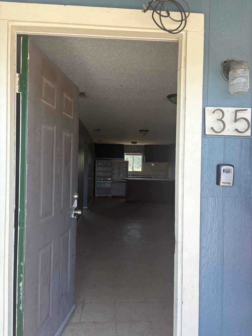 Weslaco Apartment: 2604 S BRIDGE AVE