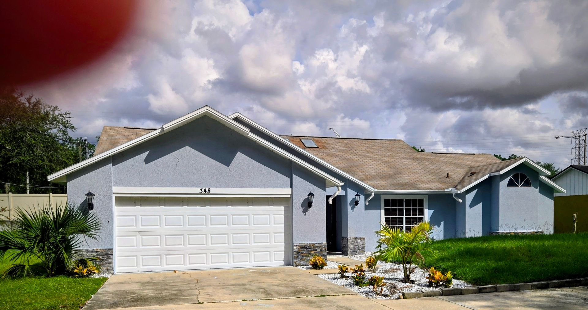 DeBary House: 348 Lake Crescent Dr.