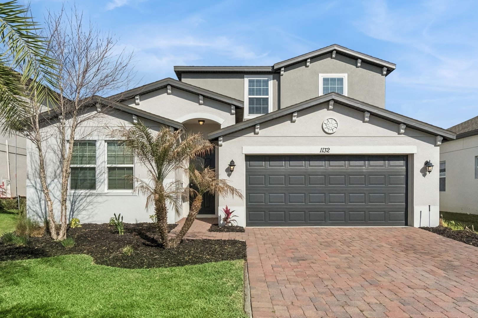 Saint Cloud House: 1132 Hilltop Place