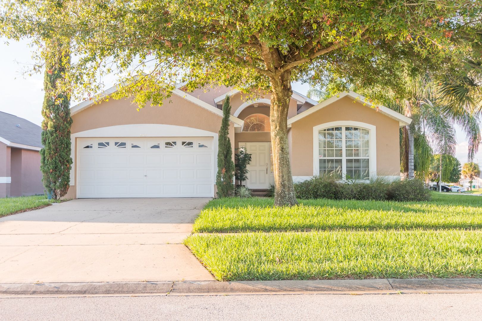 Kissimmee House: 8115 Pomo Dr.