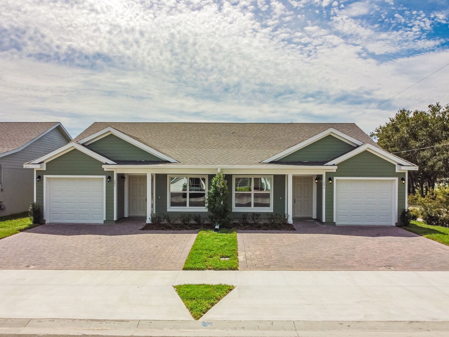 St. Cloud House: 291 Reese Ct.