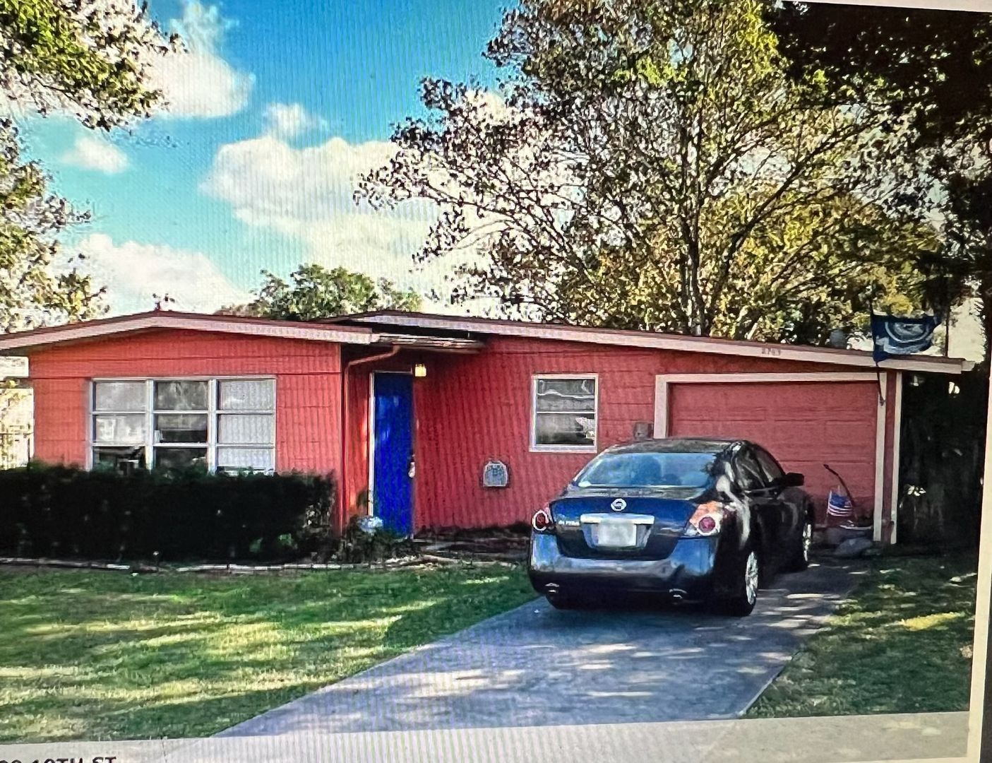 St Cloud House: 2709 10th St