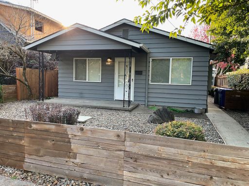 Convenient 3 bed 1bath one story- Alberta Arts District! – photo 1