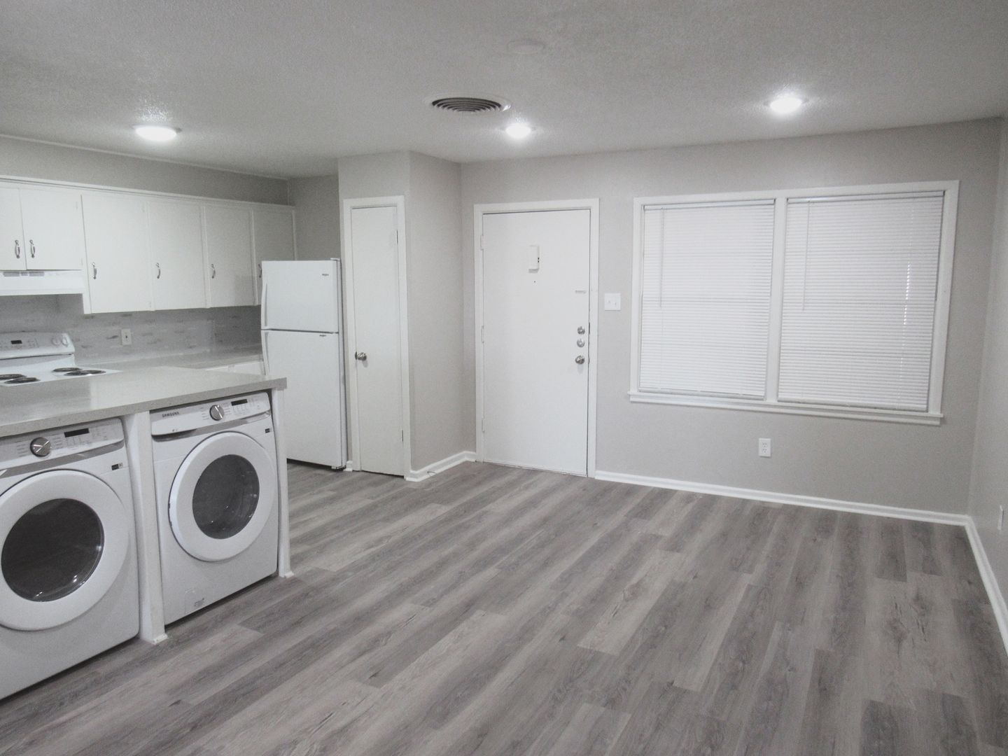 Laundry room at Park Terrace (2 of 3)