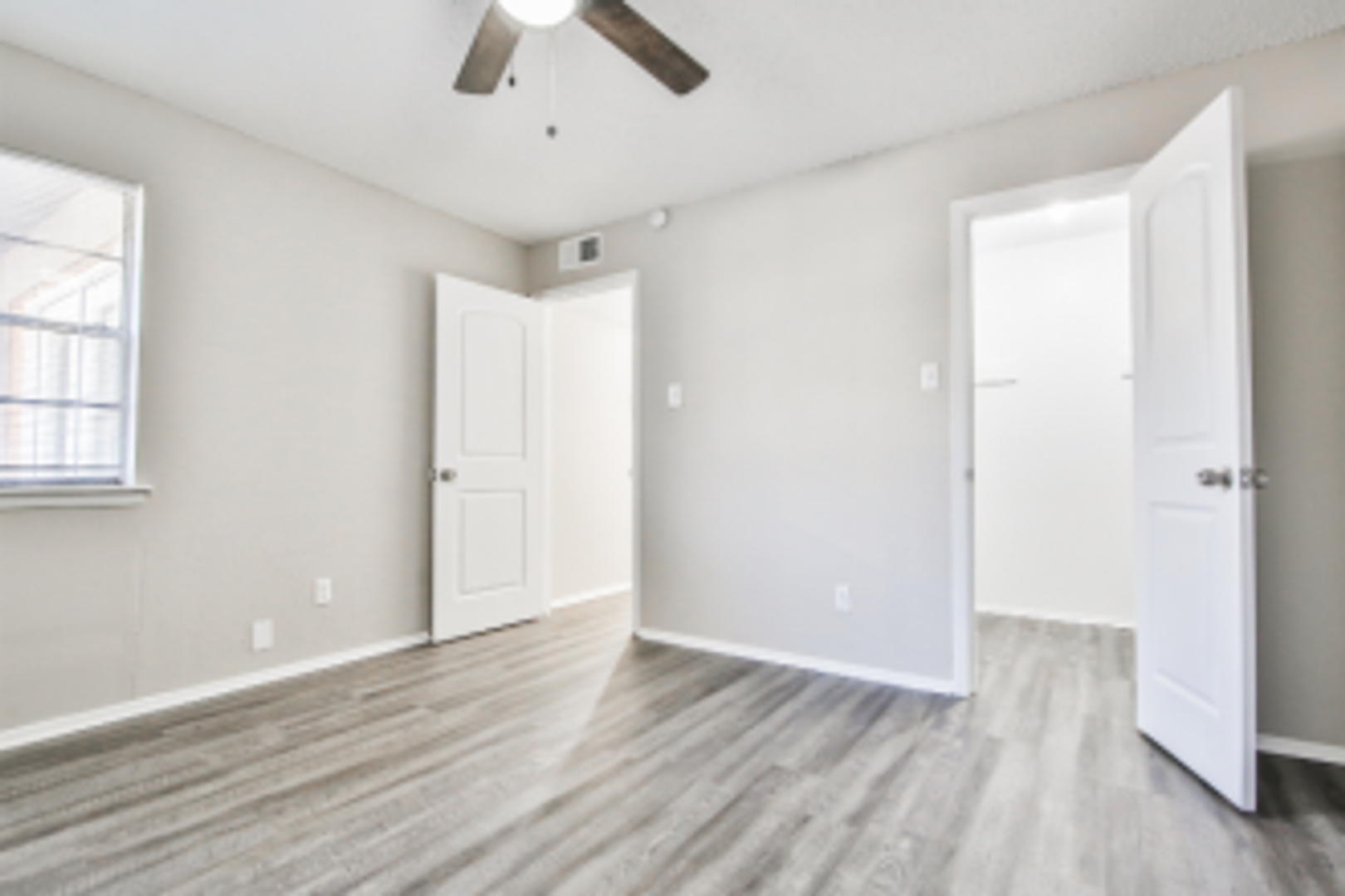 Lubbock Apartment: 5430 50th St