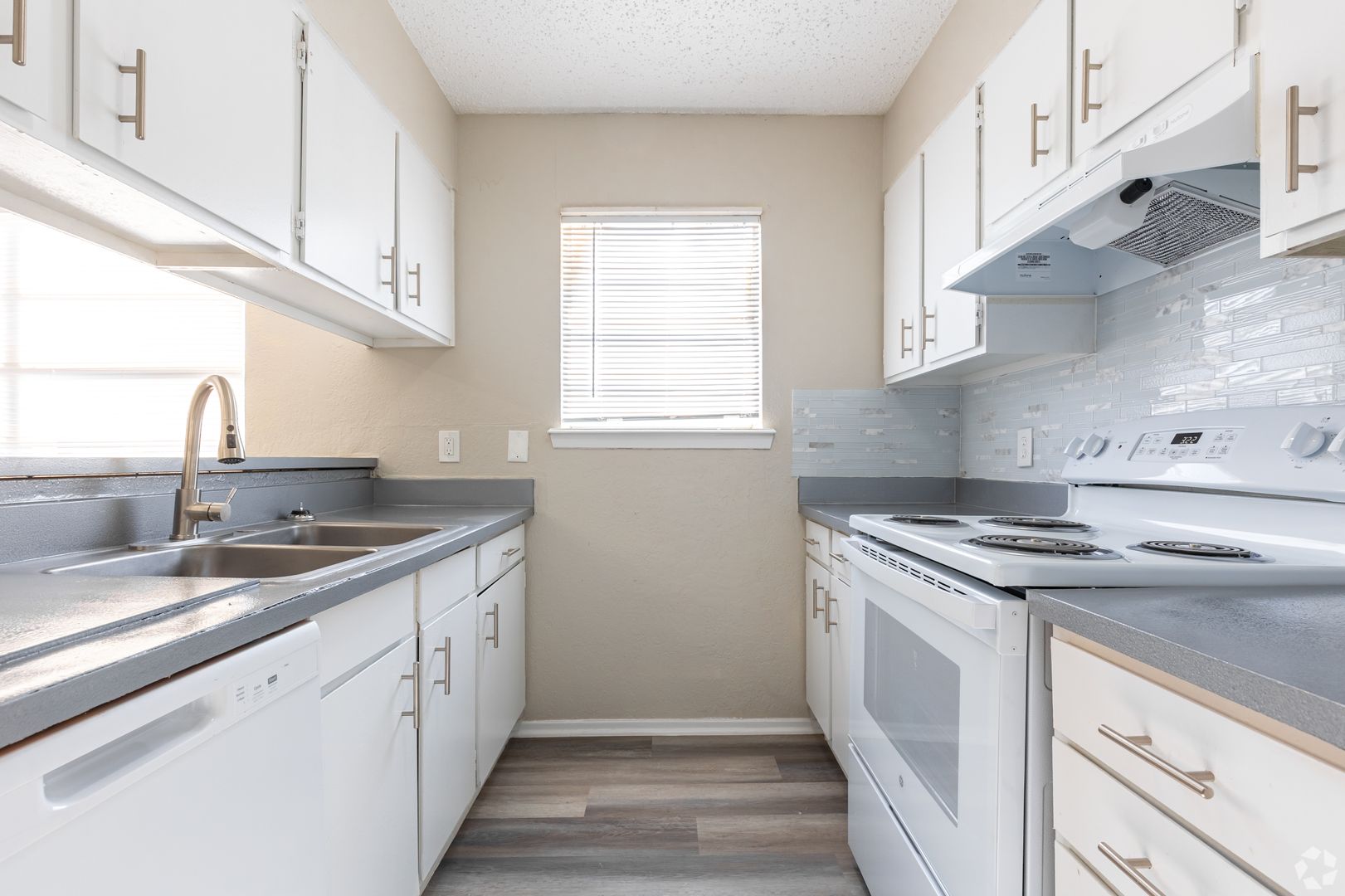 Lubbock Apartment: 5401 50th St