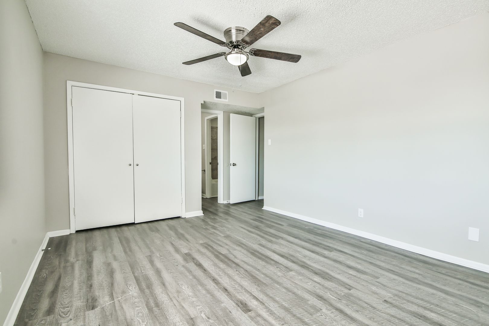 Lubbock Apartment: 5202 Bangor Ave