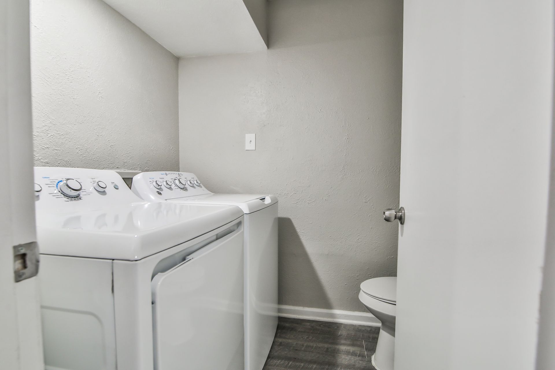 Laundry room at Arbor Oaks (2 of 4)