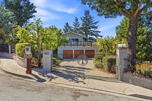 Gated Saratoga Hills Retreat | 5BD | Pool | Panoramic Bay Views – photo 1