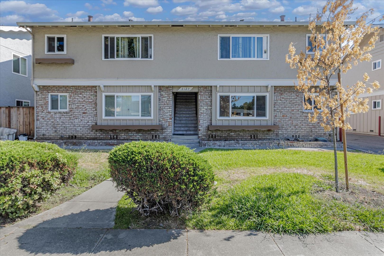 Santa Clara Apartment: 2127 Monroe St