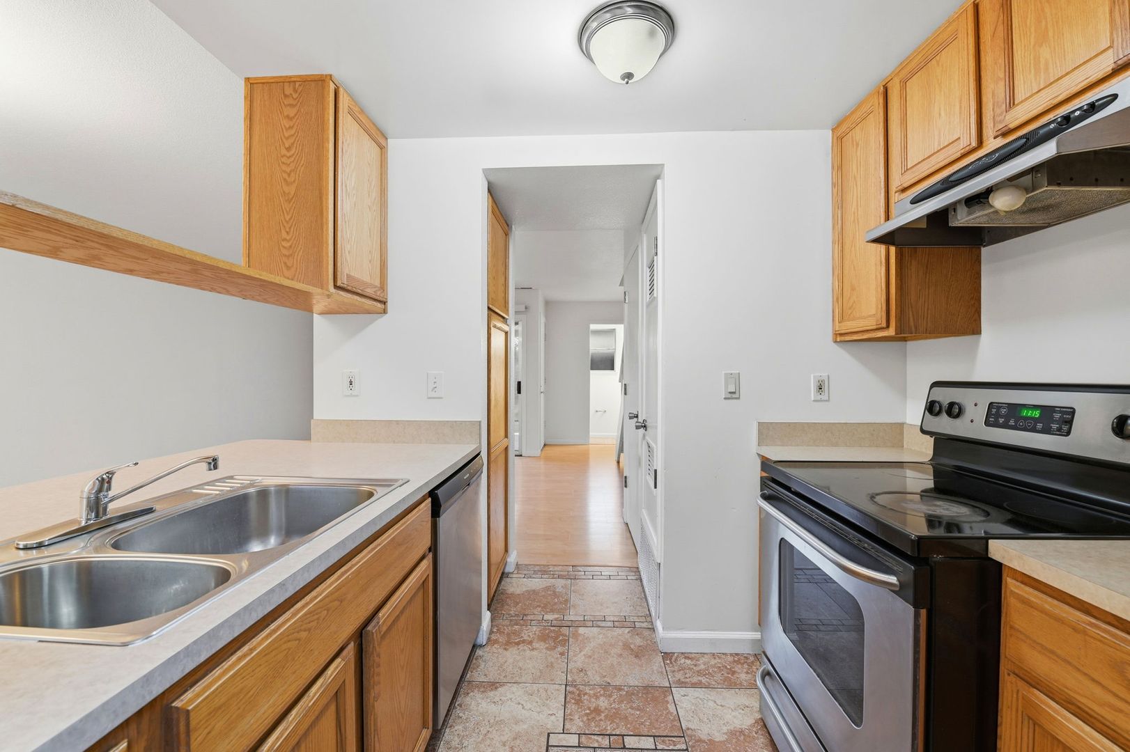 Fremont Townhome: 5576 Magnolia Terrace