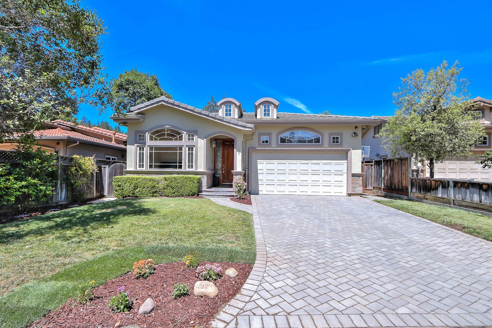 Saratoga House: 14361 Paul Ave