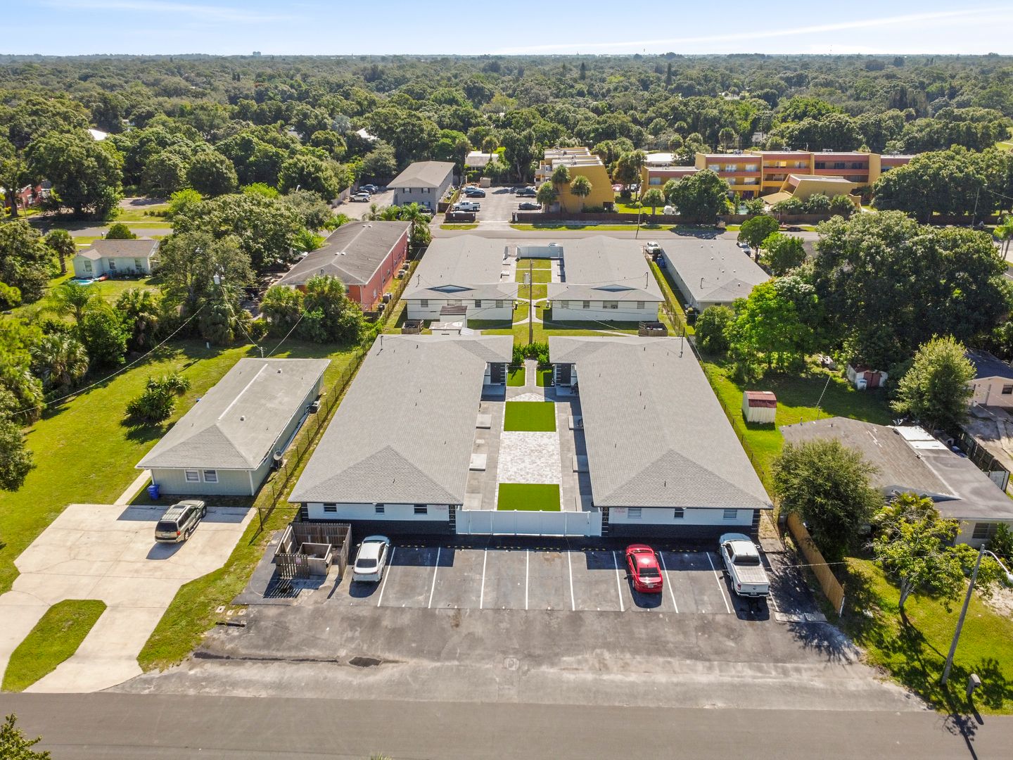 Vero Beach Apartment: 1886 41 AVE