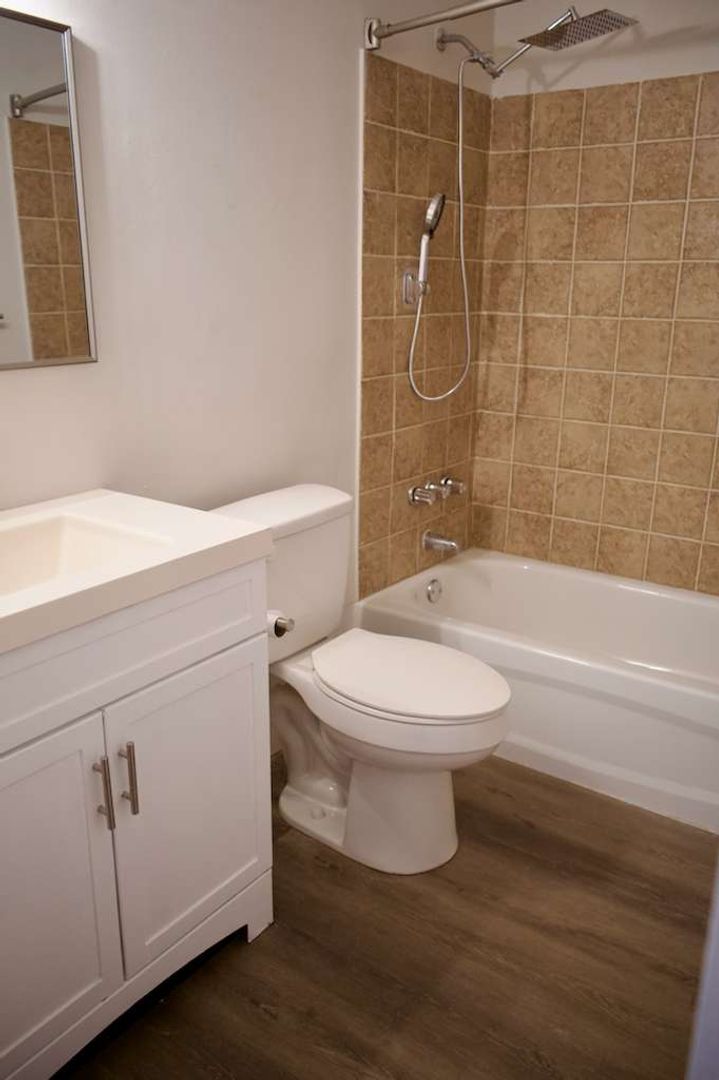 Vero Beach Apartment: 1885 40 AVE