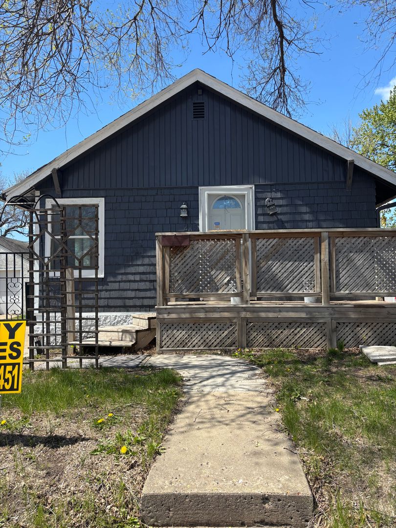 Sioux Falls House: 215 S. Garfield Ave