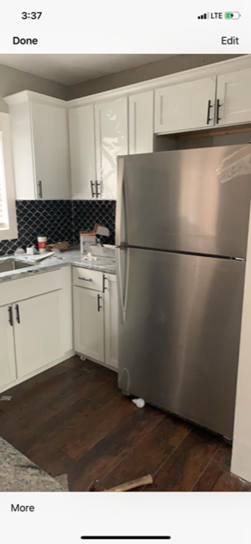 Sioux Falls House: 1300 S Tabbert Cr