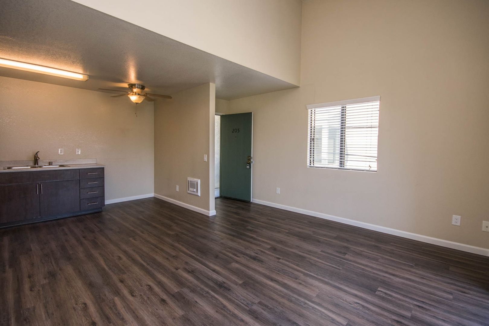 Carlsbad Apartment: 2657 - 2659 Jefferson St.