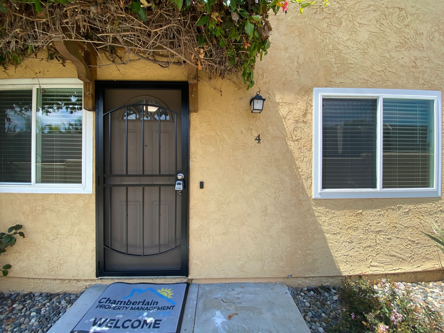 Carlsbad Apartment: 2541 Jefferson Street