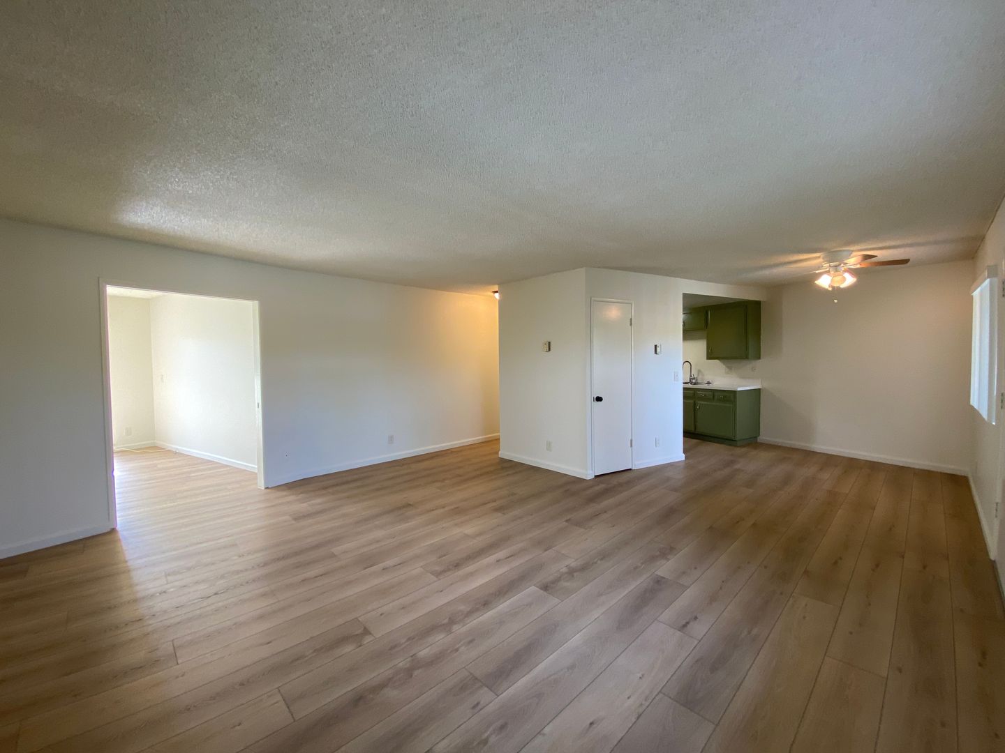 Vista Apartment: 1025 Meadowlake Drive