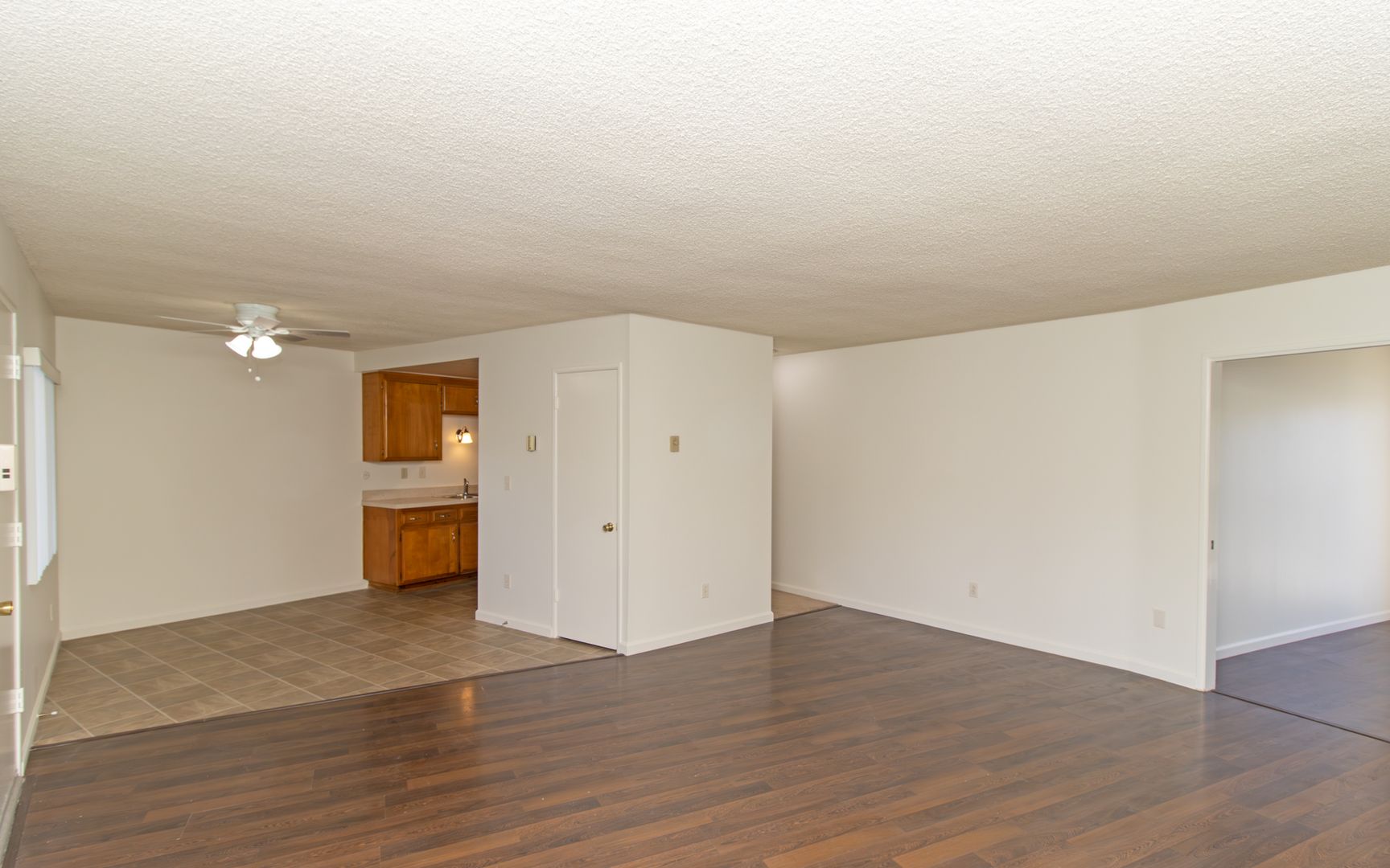 Vista Apartment: 1025 Meadowlake Drive