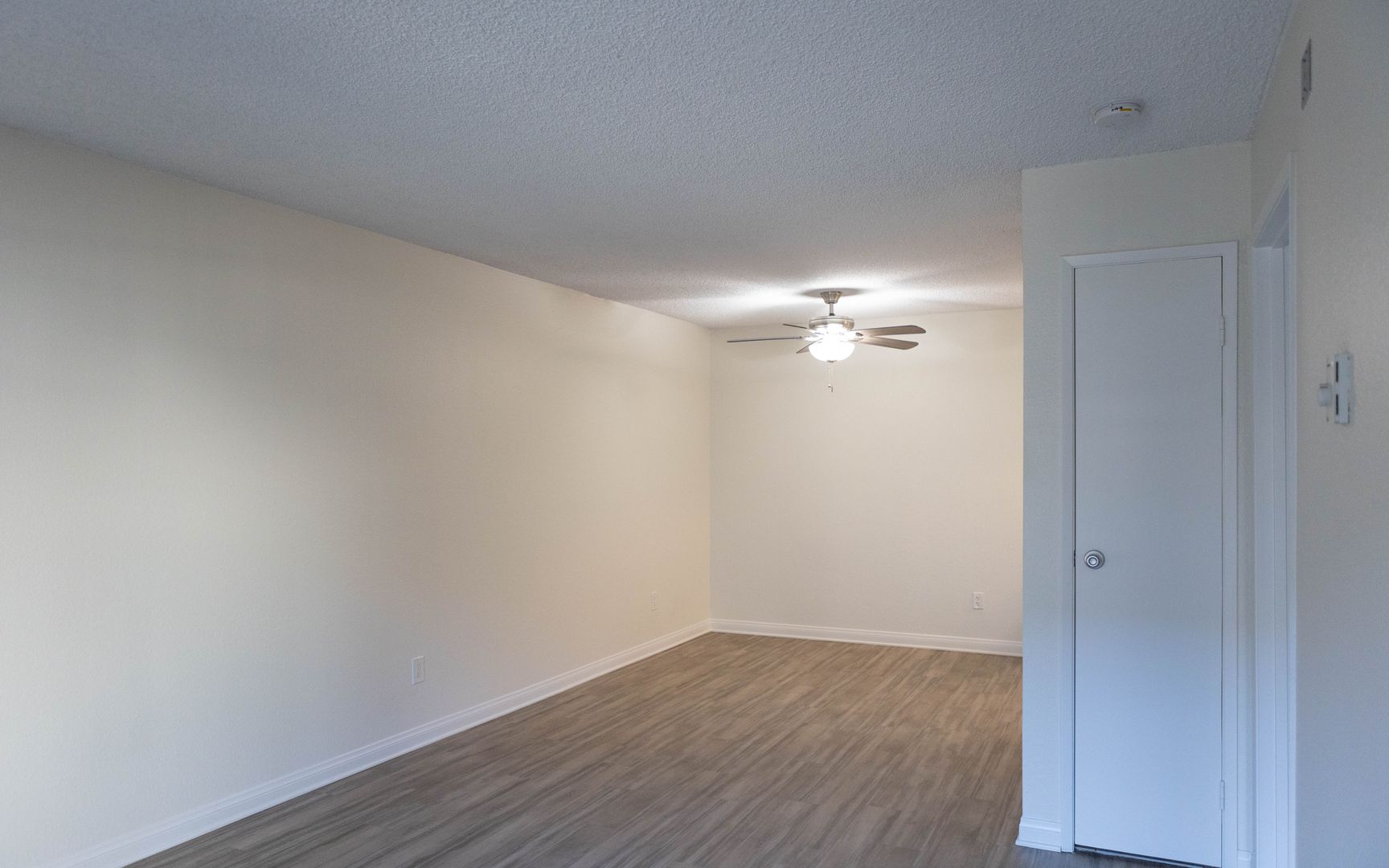 Carlsbad Apartment: 2730 Jefferson St.