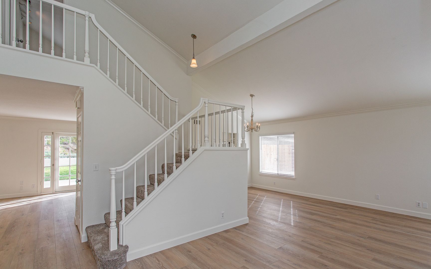 Carlsbad House: 7960 Represa Circle