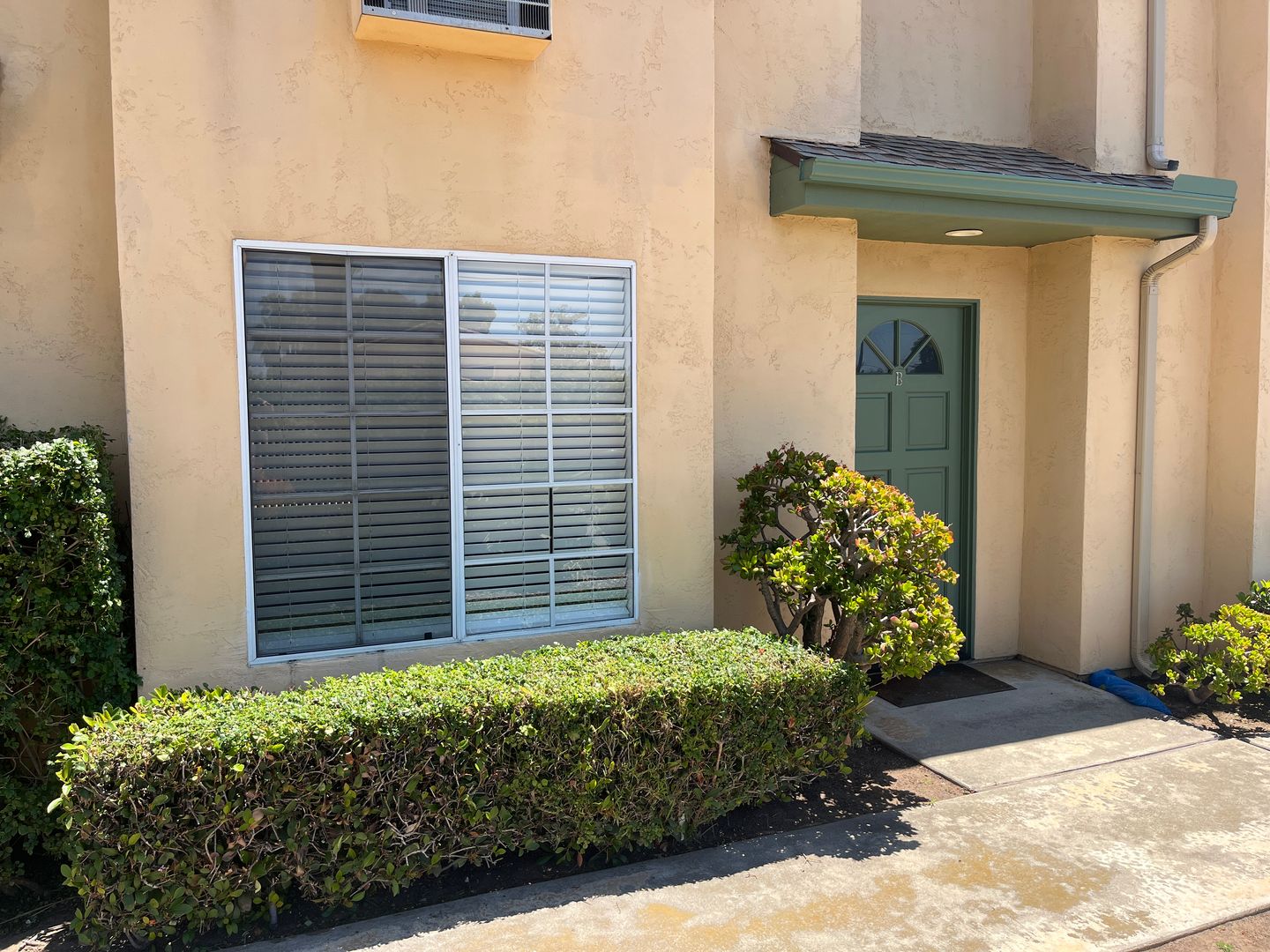 Encinitas Apartment: 1053 Golden Rd