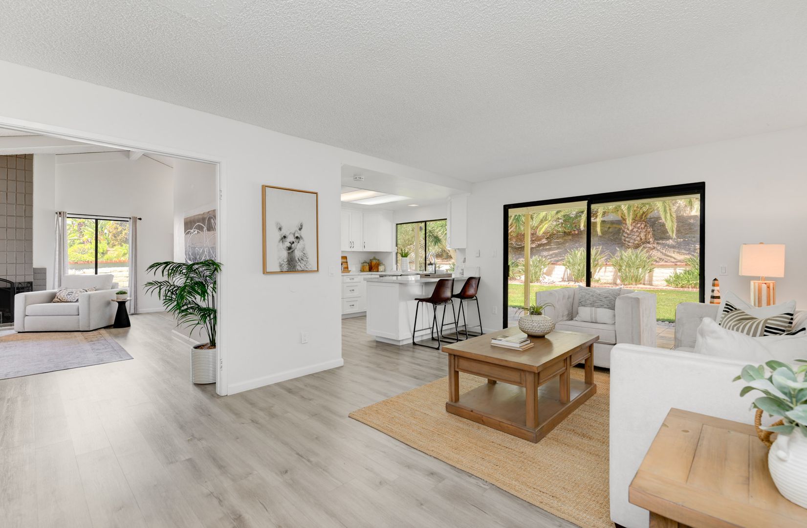 Oceanside House: 3408 Viewpoint Way