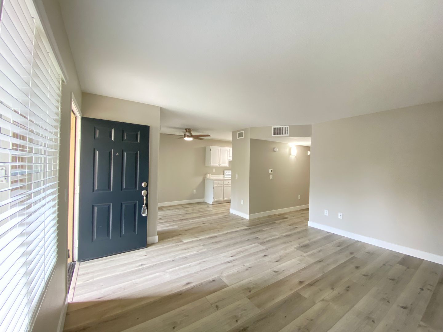 Carlsbad Apartment: 5410 - 5430 Sunny Creek Rd