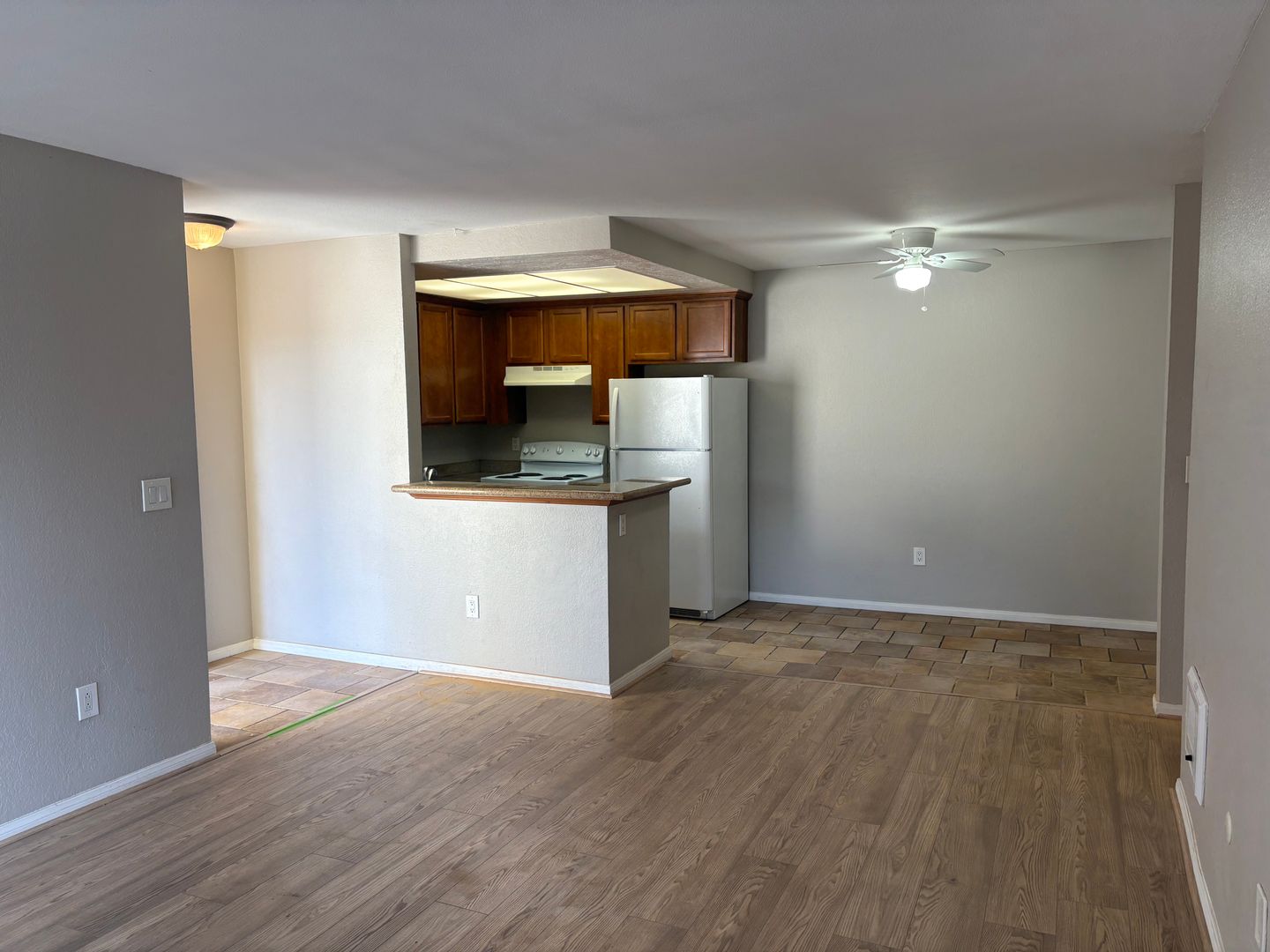 Oceanside House: 432 Edgehill Lane Unit 2