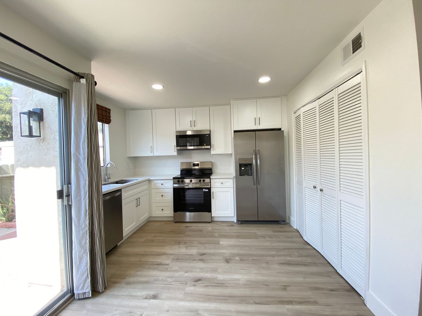San Marcos House: 637 Beverly Pl.