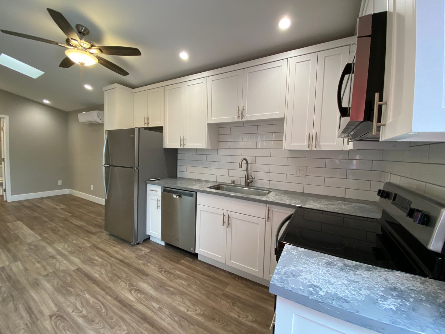 San Marcos Apartment: 195 Johnston Lane