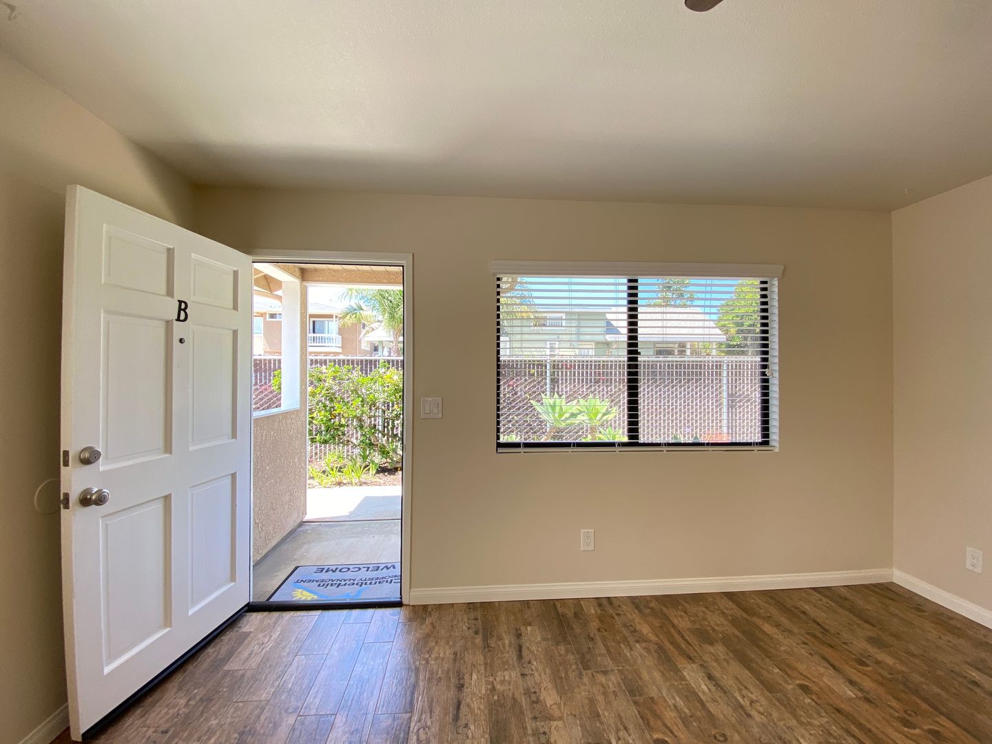 Carlsbad Apartment: 2632 Jefferson St