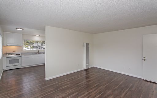 Conveniently Located 2BR Apartment for Rent