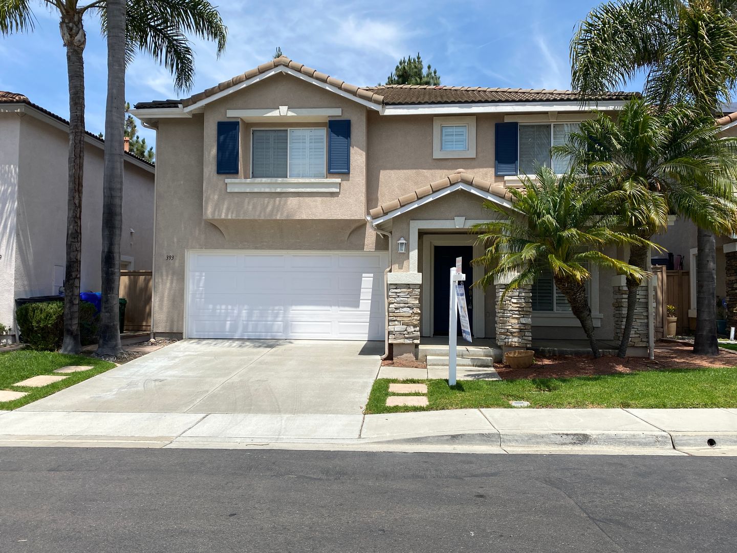 Oceanside House: 393 Spring Canyon Way