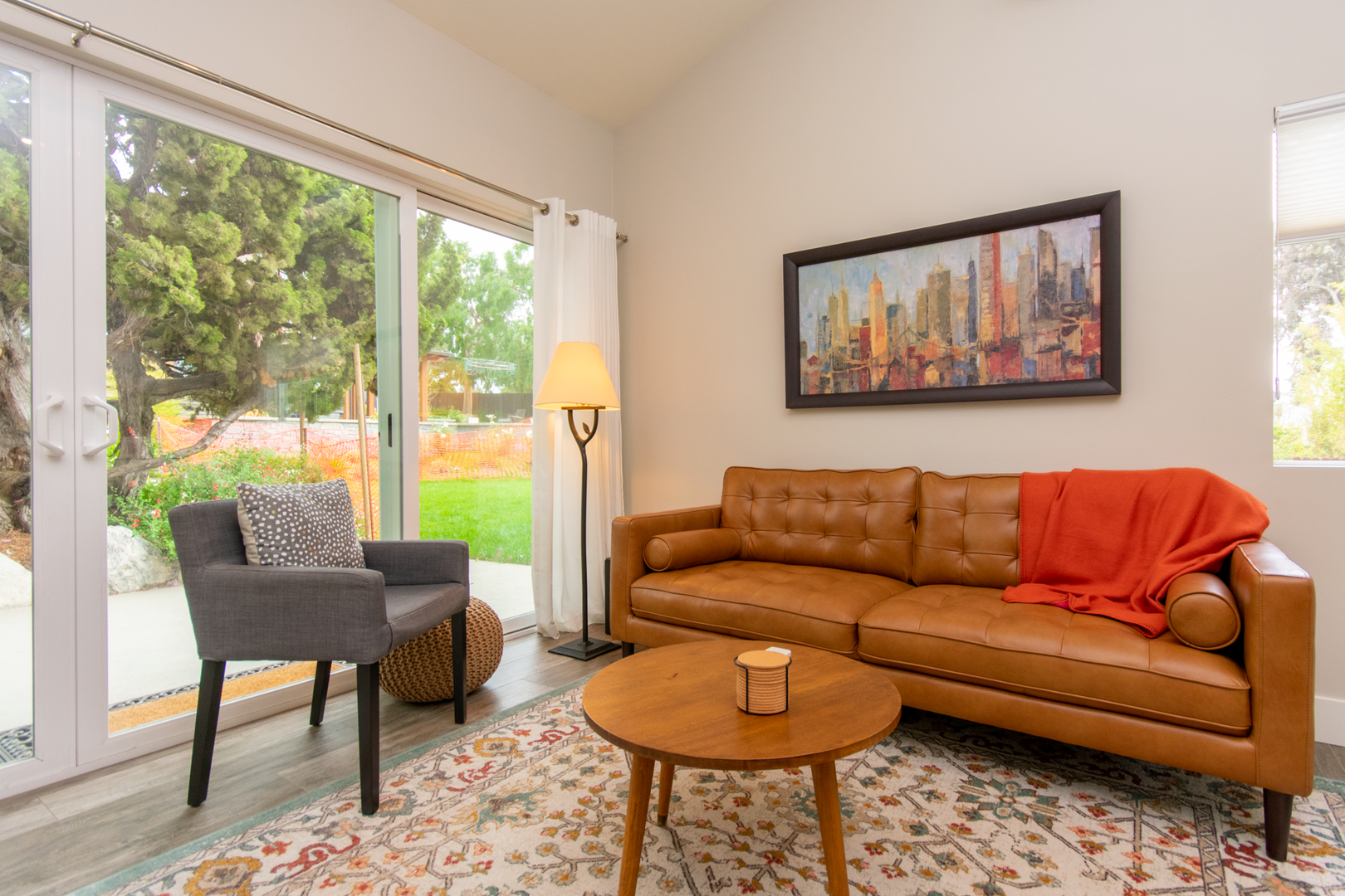 Carlsbad House: 3987 Park Dr