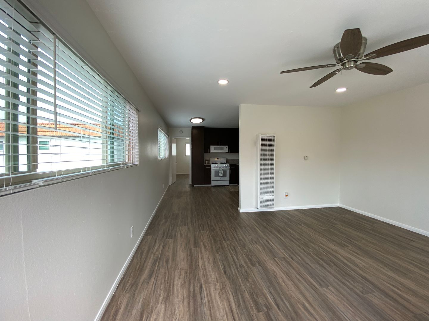 Carlsbad Apartment: 1050 - 1060 Chinquapin Ave.
