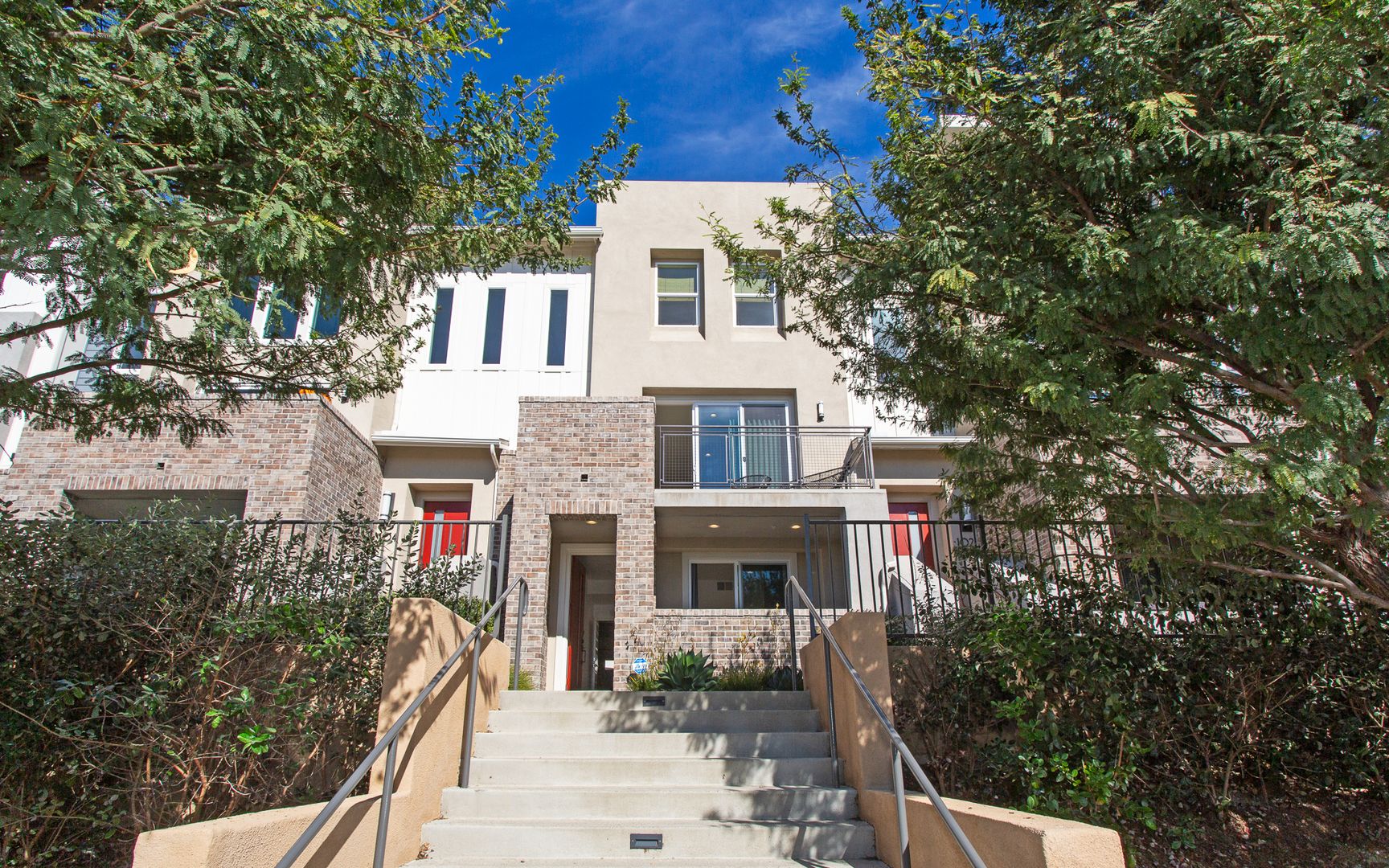 Carlsbad House: 6002 Colt Place #103