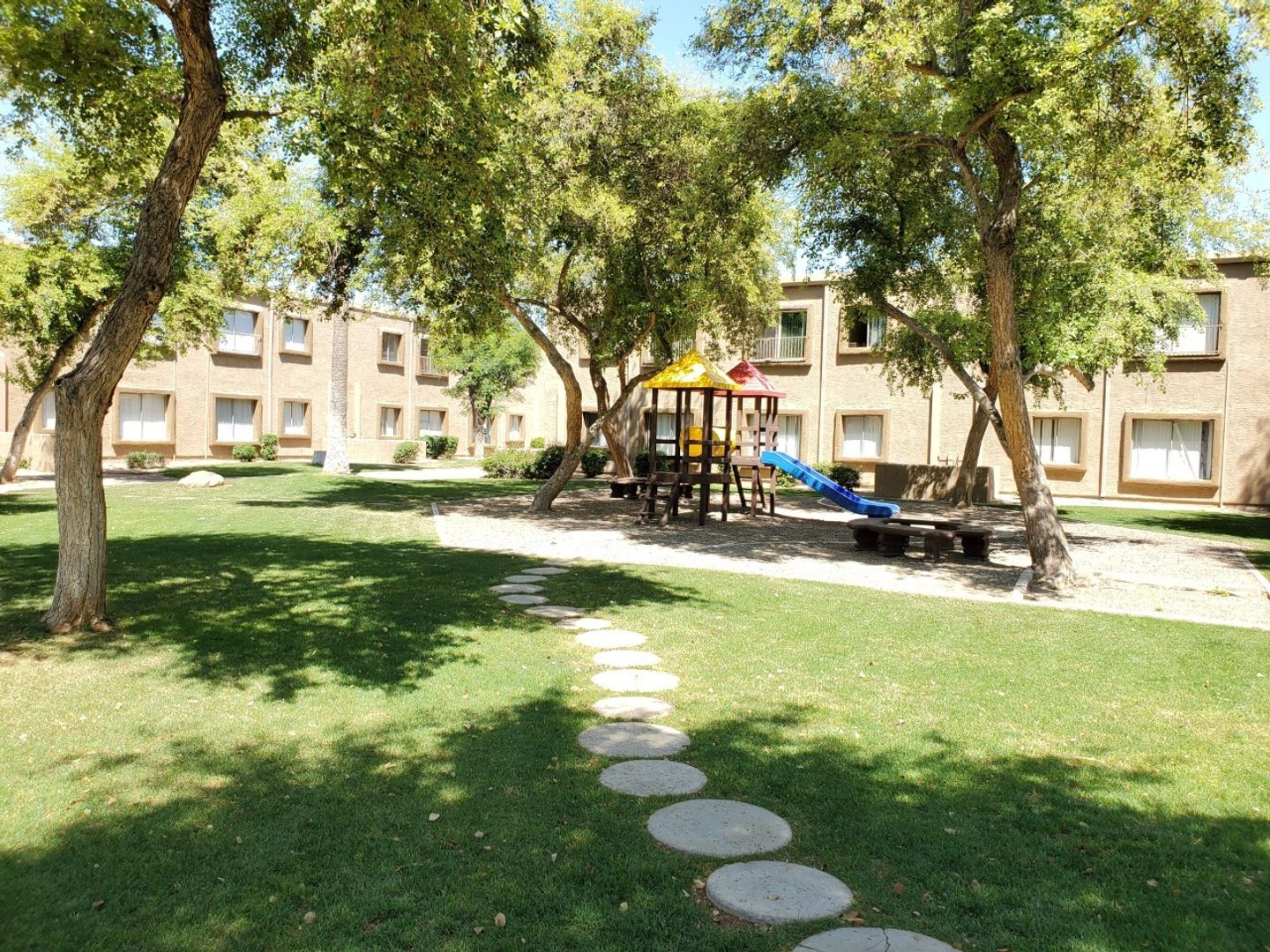 Phoenix Apartment: 2454 W. Campbell Ave.