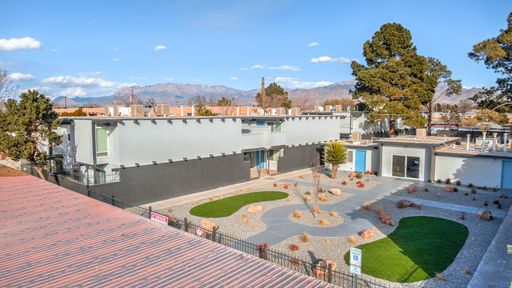 2x1 Renovated Community. ASK ABOUT OUR MOVE-IN SPECIAL! – photo 1